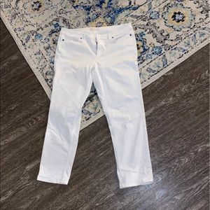 J Jill Authentic Fit Slim Ankle Jean in White